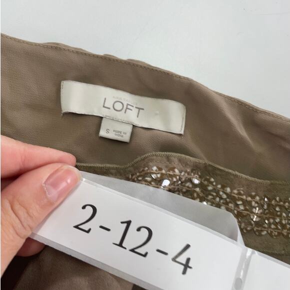 Ann Taylor LOFT Top Womens Small Brown Green Beaded Blouse Preppy - Picture 3 of 7